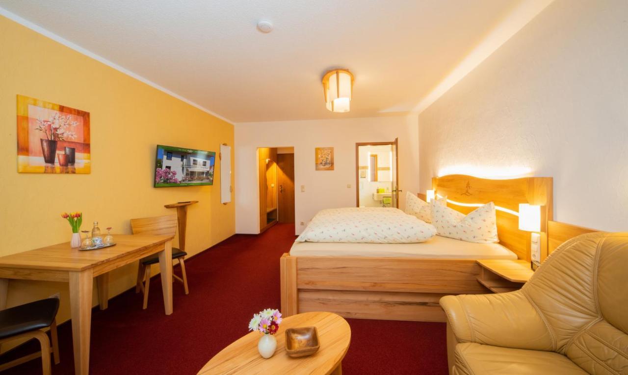 Rennsteighotel Gruener Baum Шмидефельд-ам-Ренштайг Экстерьер фото
