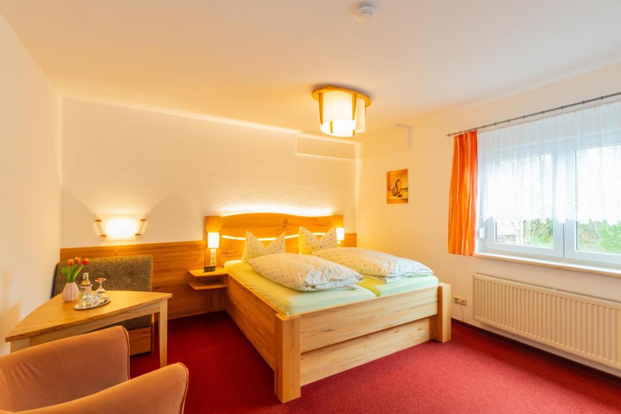 Rennsteighotel Gruener Baum Шмидефельд-ам-Ренштайг Экстерьер фото